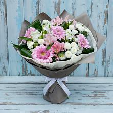 Букет цветов из:  Герберы, Альстромерии и Хризантемы в Курильске