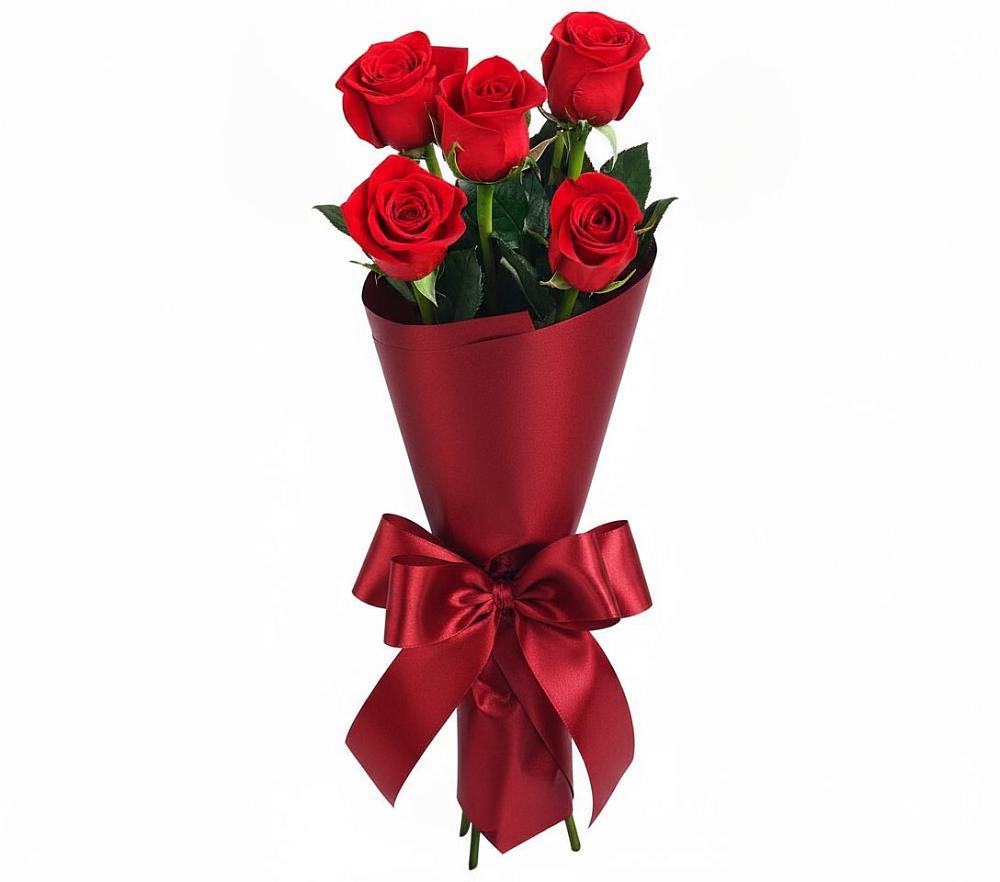 Букет 5 Красных роз Эдлесс Лав в Курильске