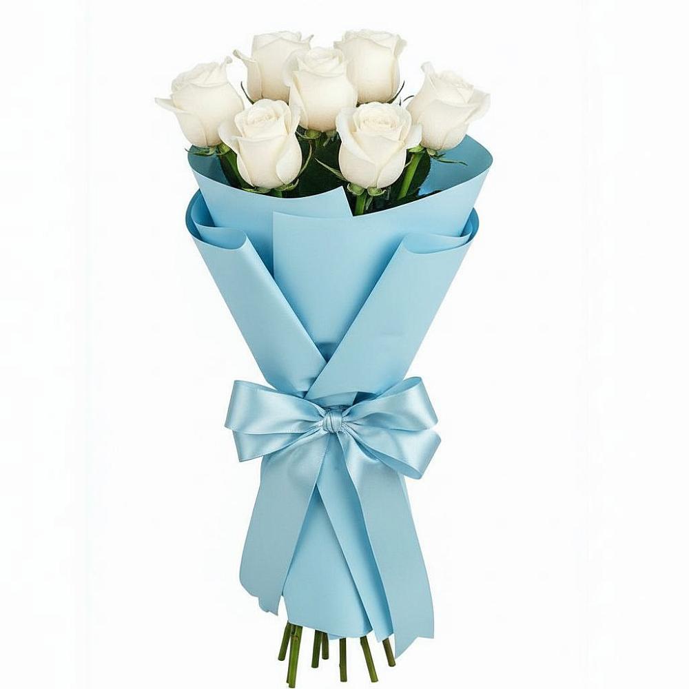 Букет 7 белых роз Проуд в Курильске