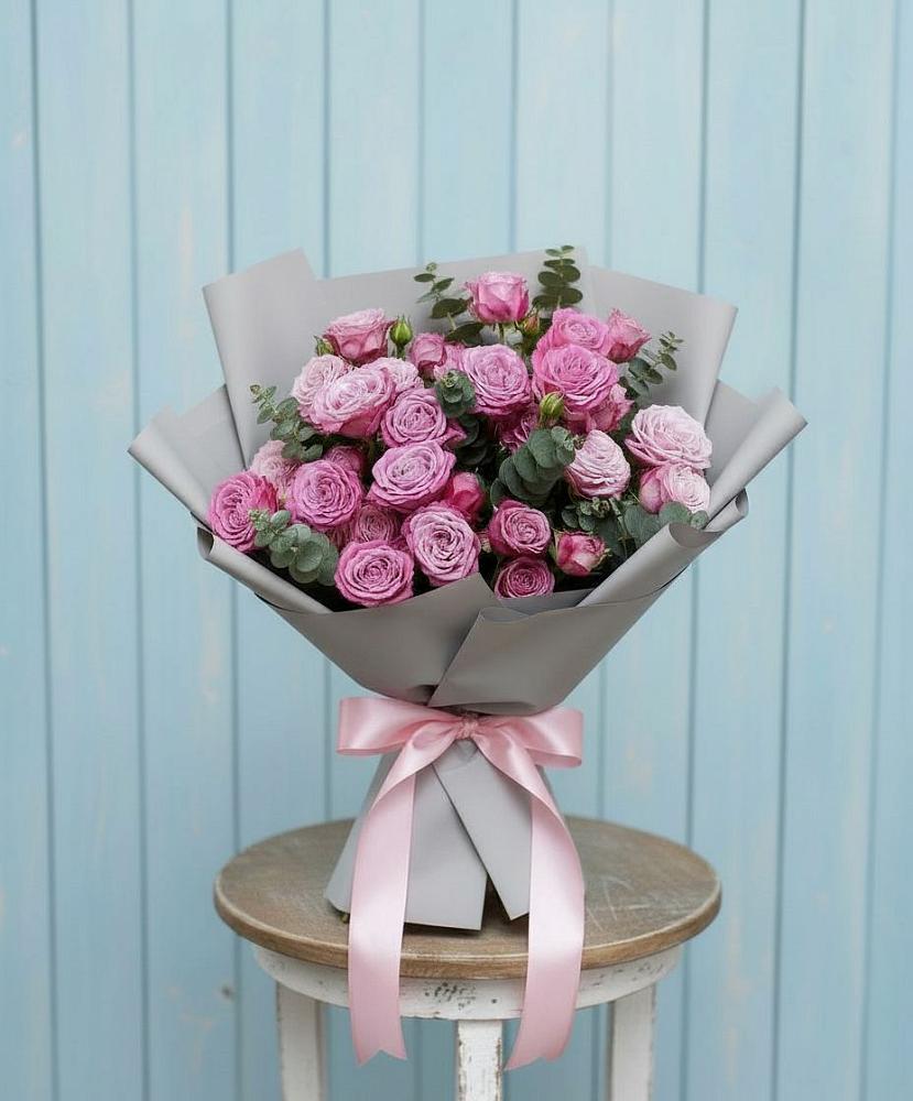 Букет цветов из: Розы в Курильске