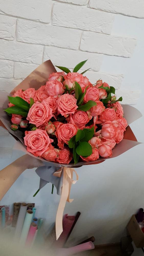 Букет цветов из: Розы в Курильске