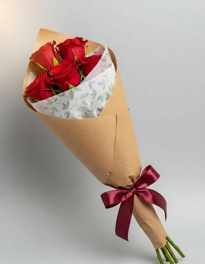 Букет цветов из: Розы в Курильске