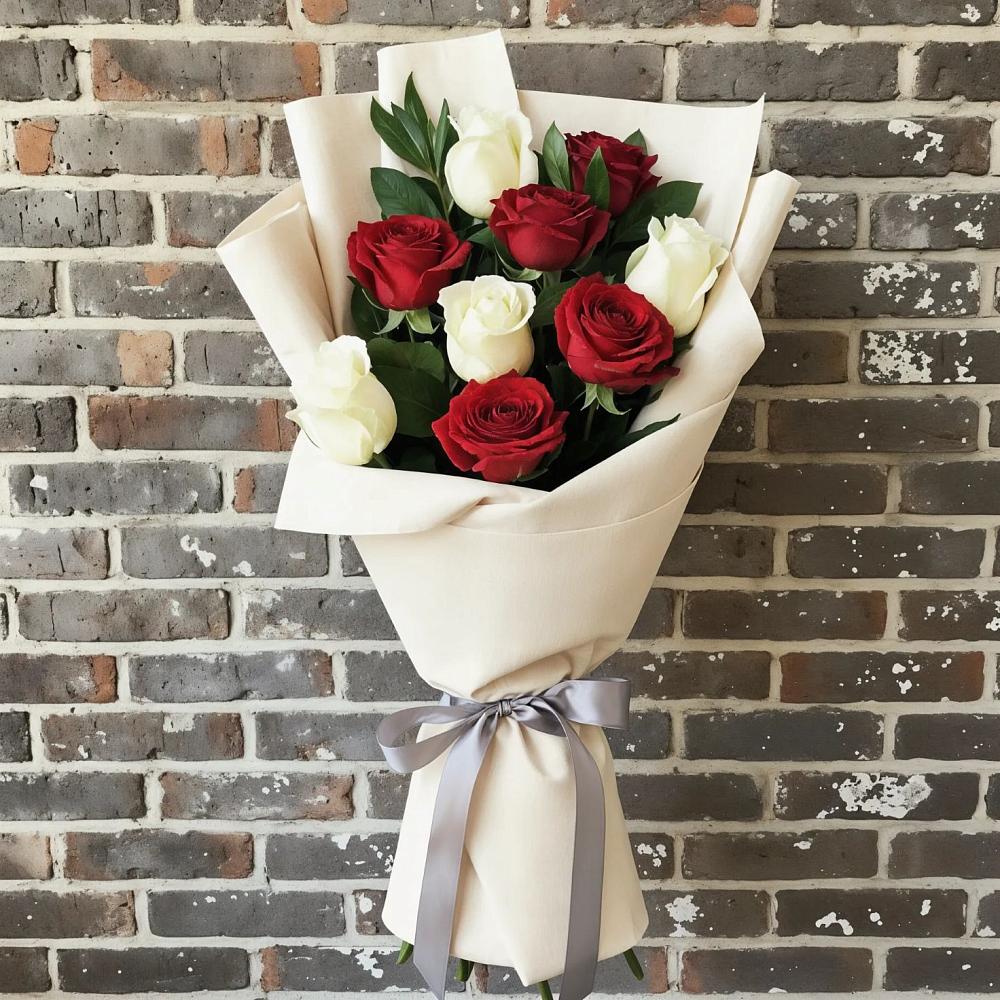 Букет цветов из: Розы в Курильске