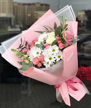 Букет цветов из:  Розы, Лизиантусы и Хризантемы в Курильске