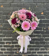 Букет цветов из:  Герберы и Хризантемы в Курильске