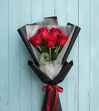 Букет цветов из:  Розы в Курильске