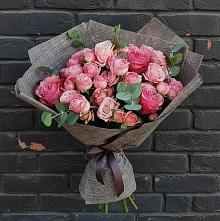 Букет цветов из:  Розы в Курильске
